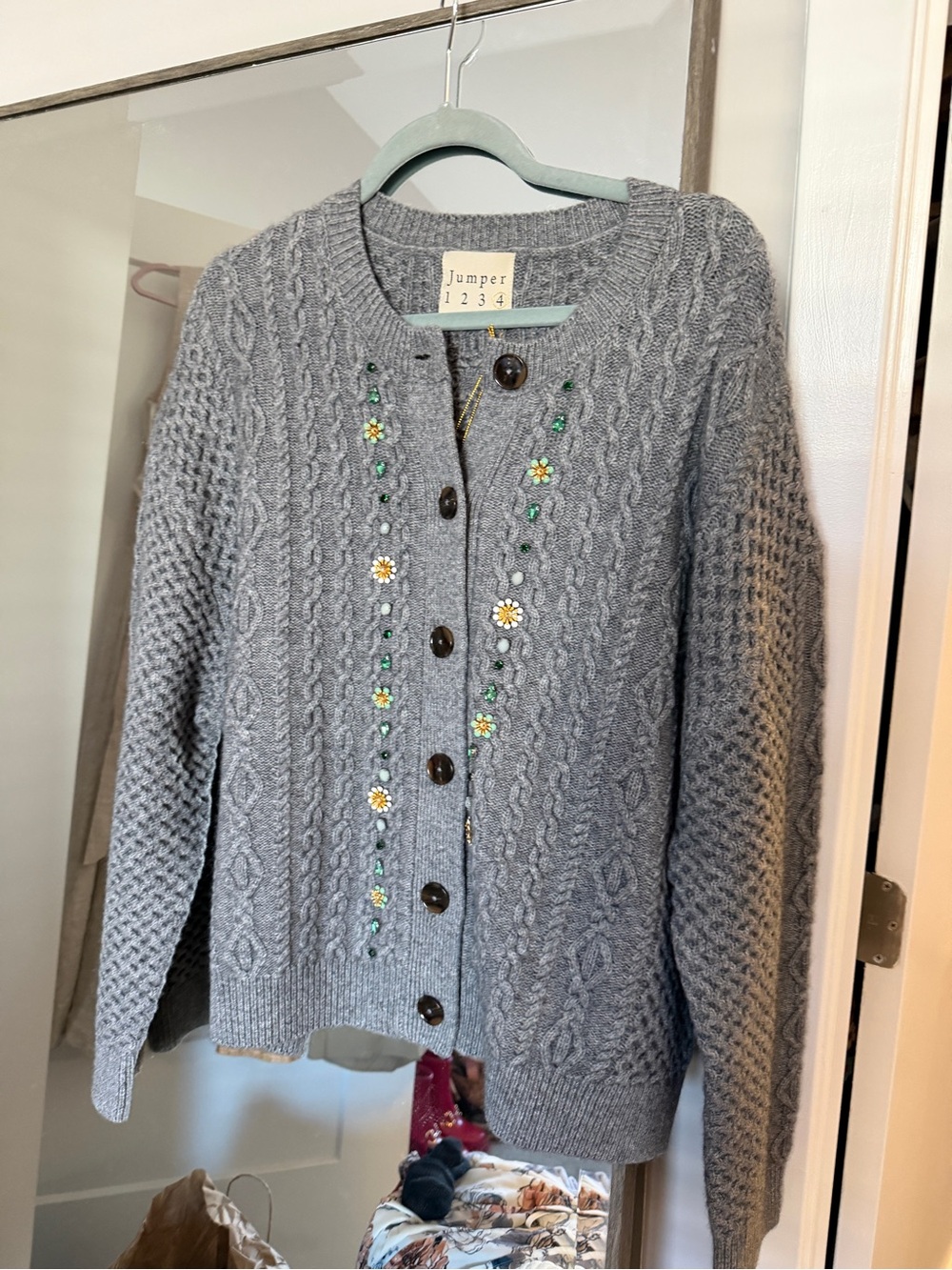 JUMPER1234 JEWEL CABLE CARDIGAN